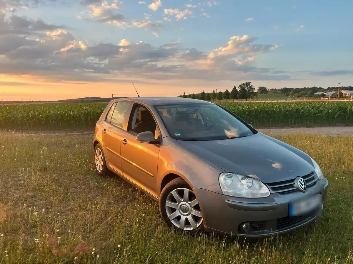 Gebraucht VW Golf IV Sportline 115 PS (84 kW) 2006 Grau Limousine