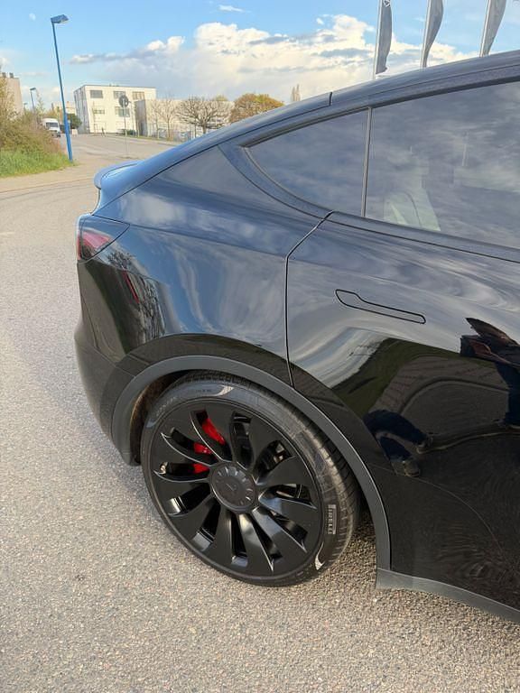 Gebraucht Tesla Model Y Performance 392 kW (534 PS) 2023 Schwarz SUV