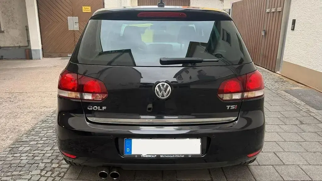 Gebraucht VW Golf VI Highline 122 PS (89 kW) 2010 Schwarz Limousine