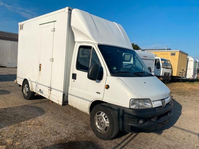 Weiß Gebraucht 2004 Peugeot Boxer Van | 3.950 € - Bild 1/4
