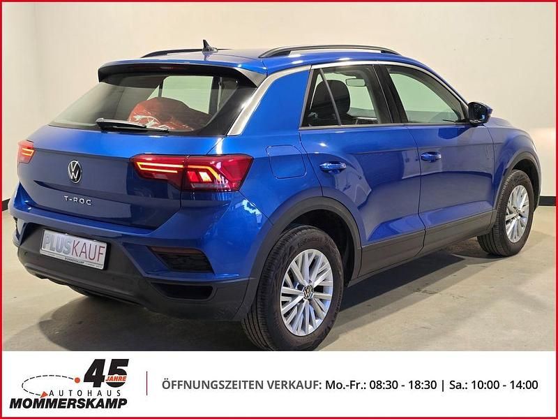 Gebraucht VW T-Roc Basis 116 PS (85 kW) 2020 Blau SUV