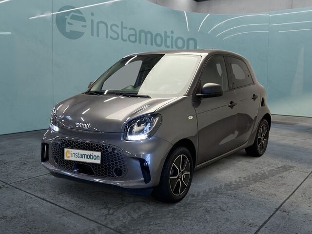 Grau Gebraucht 2022 Smart ForFour Electric Drive Limousine | 11.400 € (Teuer) - Bild 1/2