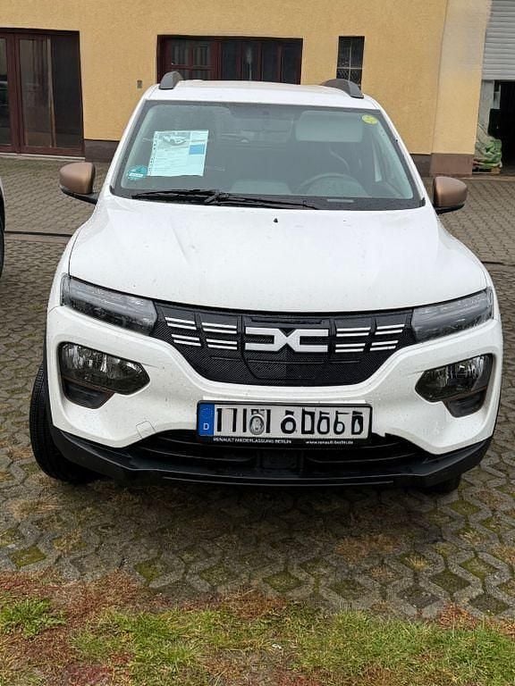 Weiß Gebraucht 2023 Dacia Spring Extreme Kleinwagen | 11.700 € (Superpreis) - Bild 1/3