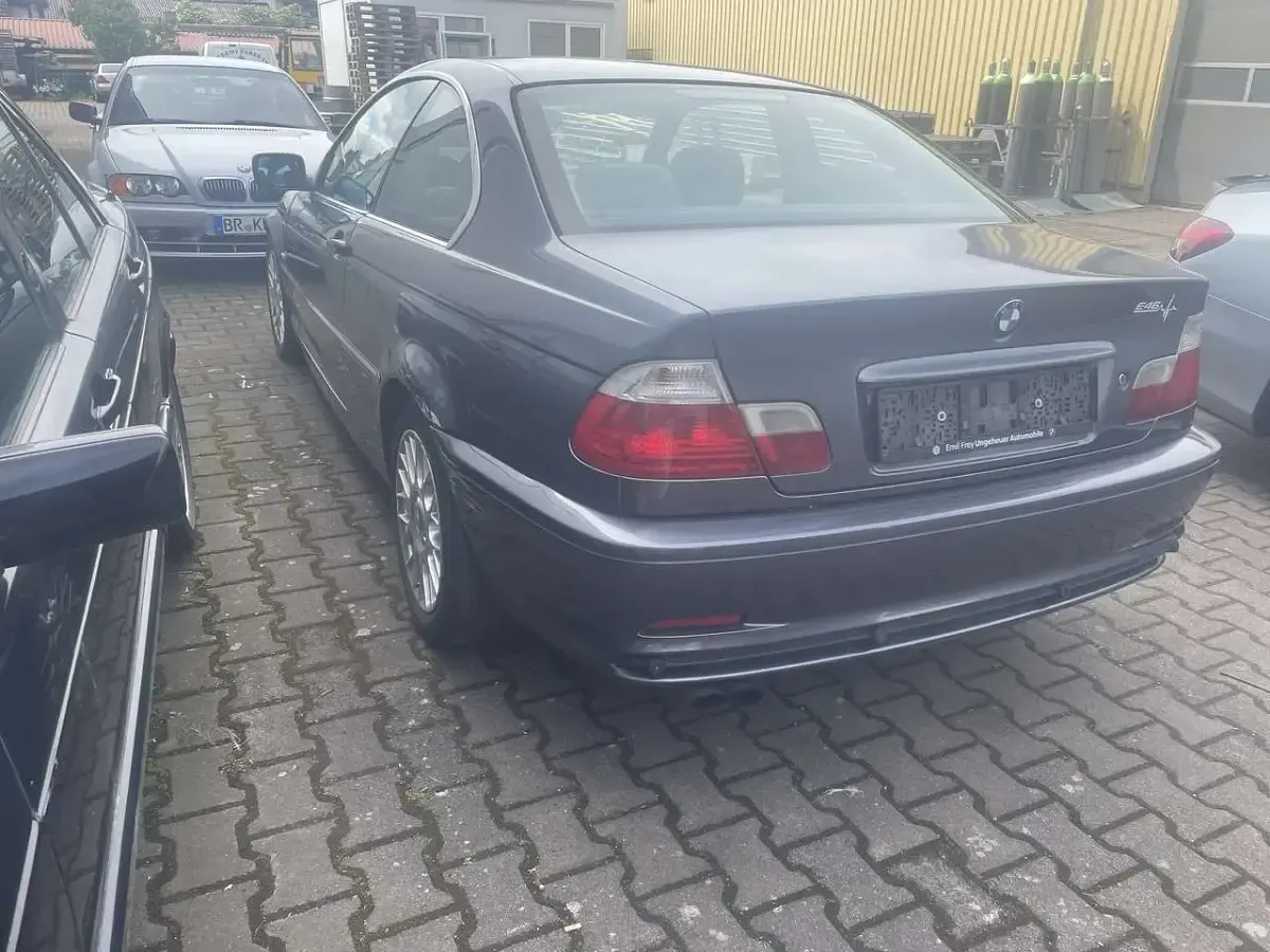 Używany BMW 320 170 KM (125 kW) 2002 Coupe