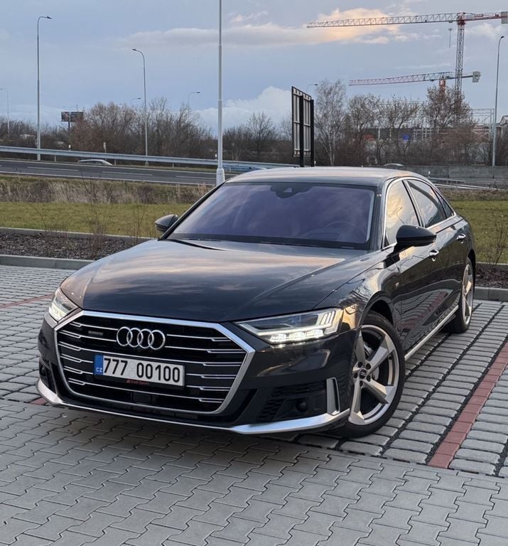 Blau Gebraucht 2019 Audi A8 Sport Limousine | 35.000 € (Guter Preis) - Bild 1/4