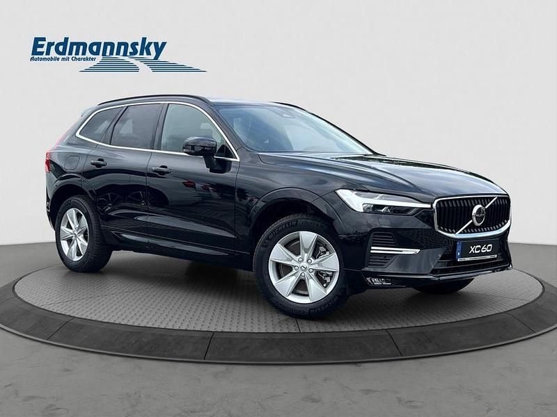 Gebraucht Volvo XC60 Core 197 PS (144 kW) 2023 Onyx black (schwarz) SUV