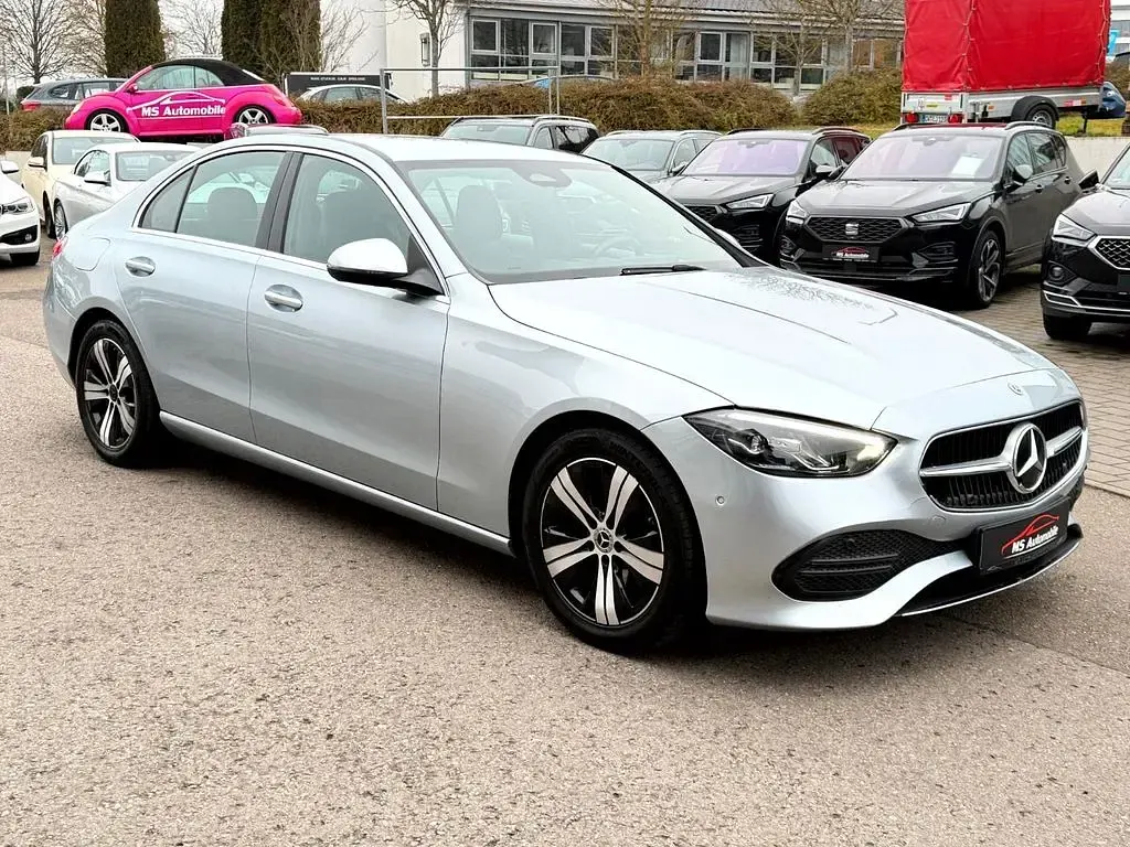 Gebraucht Mercedes 220 Avantgarde 200 PS (147 kW) 2021 Silber Limousine