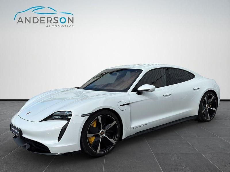 Weiß Gebraucht 2020 Porsche Taycan Turbo Limousine | 74.890 € (Fairer Preis) - Bild 1/4