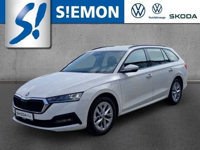 Weiss Gebraucht 2022 Skoda Octavia Ambition Kombi | 24.980 € (Fairer Preis) - Bild 1/4