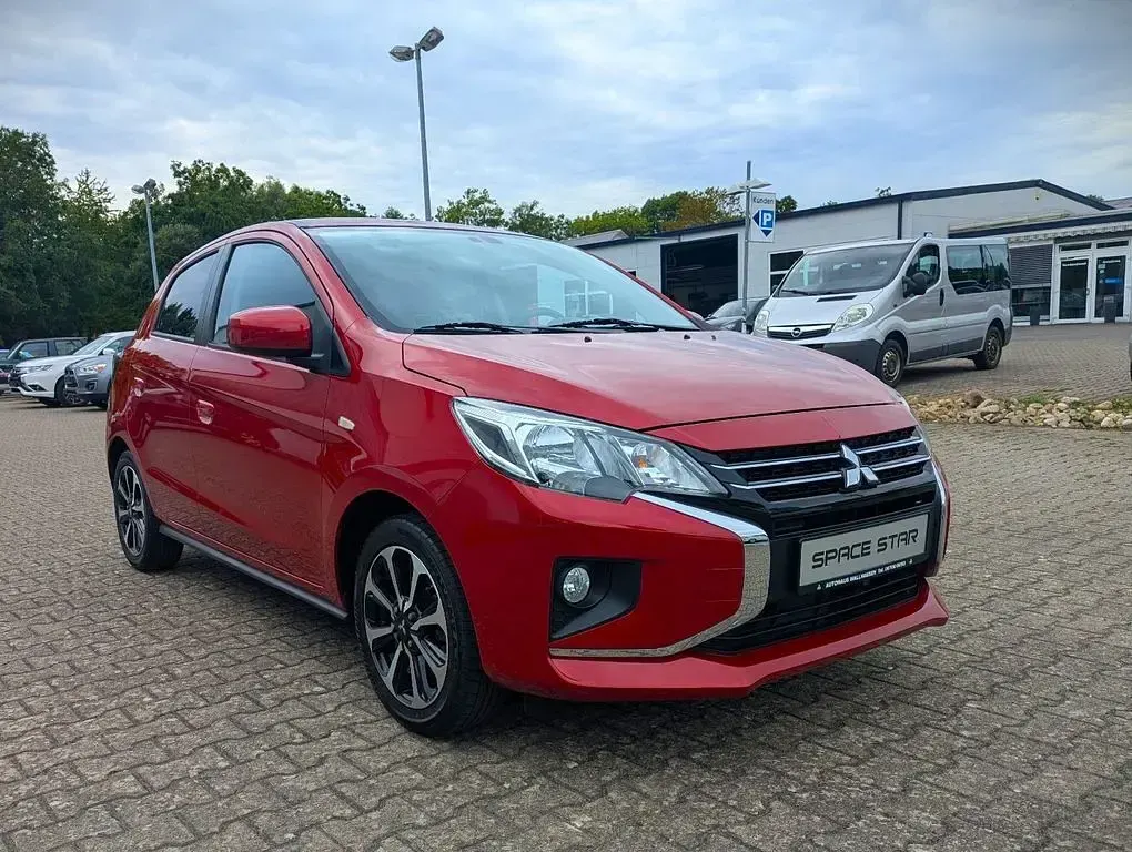 Gebraucht Mitsubishi Space Star Spirit+ 71 PS (52 kW) 2021 Amarena rot Kleinwagen