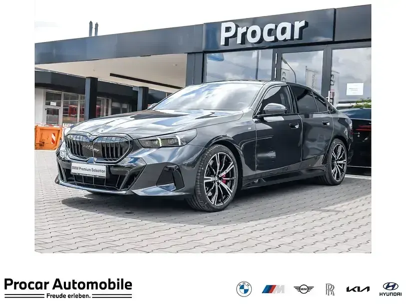 Gebraucht BMW 540 M Sport 360 PS (264 kW) 2025 Limousine