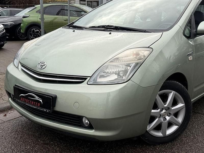 Gebraucht Toyota Prius Sol 77 PS (56 kW) 2007 Grün Limousine