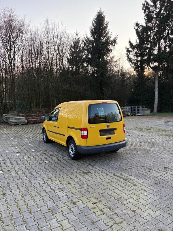 Second-hand VW Caddy 69 CP (50 kW) 2009 Monovolum