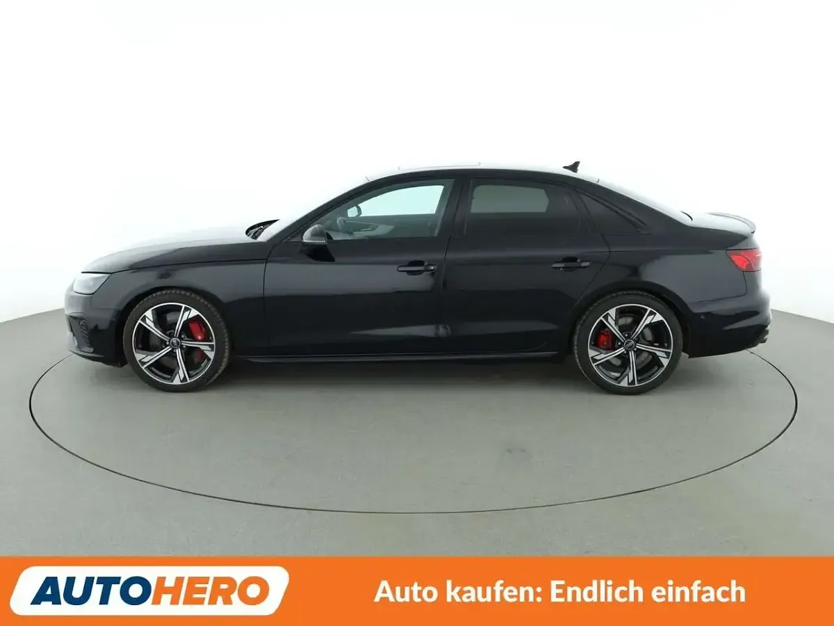 Gebraucht Audi S4 341 PS (250 kW) 2024 Mythosschwarz Limousine