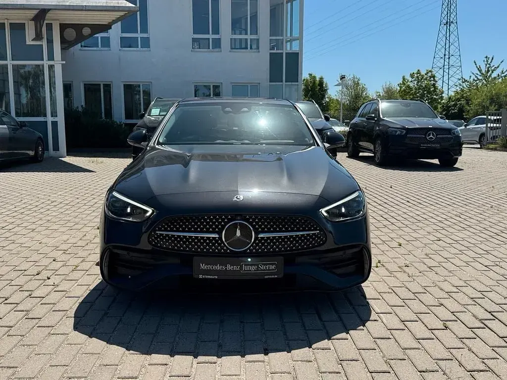 Gebraucht Mercedes C300 AMG line 258 PS (189 kW) 2022 Metalliclack graphitgrau Limousine
