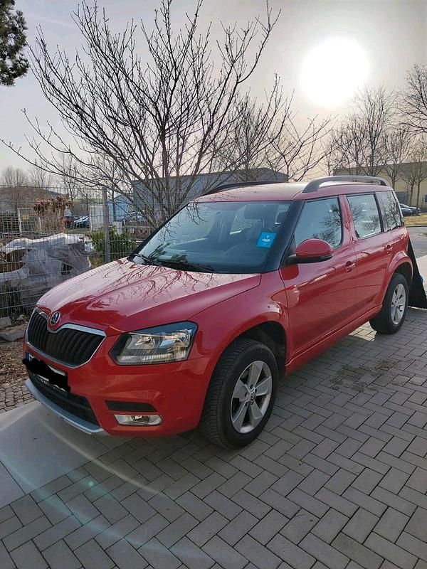 Gebraucht Skoda Yeti 105 PS (77 kW) 2014 Rot SUV