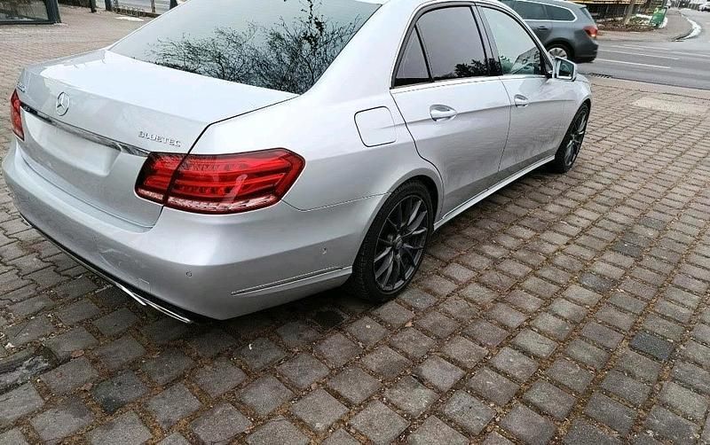 Gebraucht Mercedes E350 252 PS (185 kW) 2013 Grau Limousine