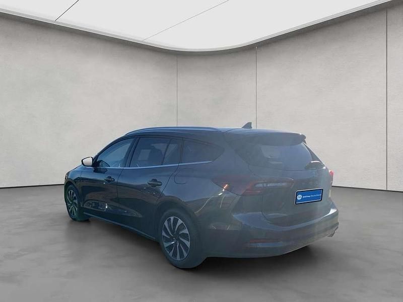 Gebraucht Ford Focus Titanium 116 PS (85 kW) 2025 Magnetic metallic Kombi