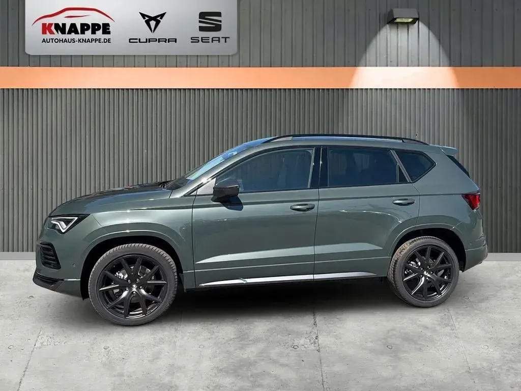 Neu Cupra Ateca 190 PS (139 kW) 2026 Gruen SUV