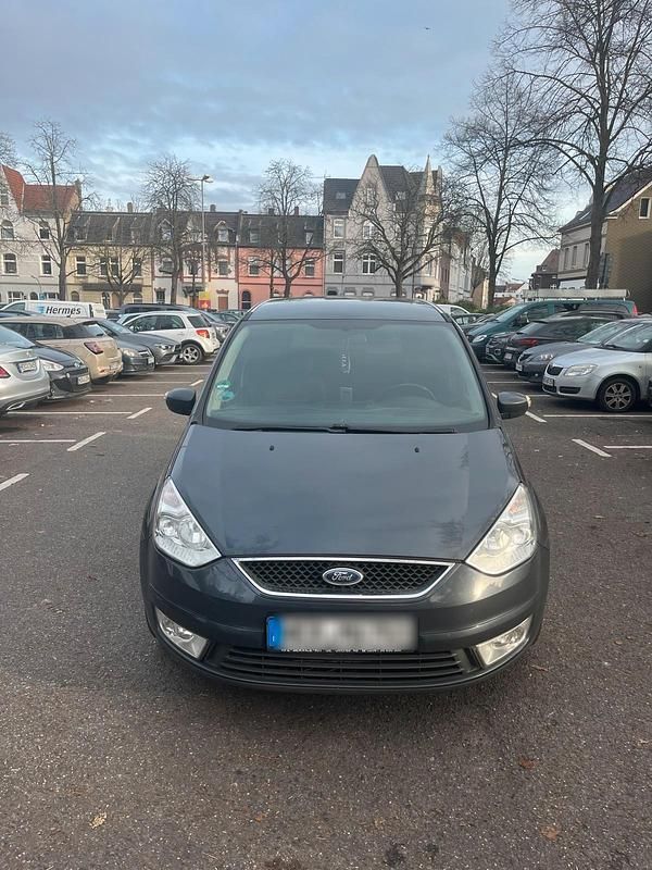 Gebraucht Ford Galaxy 140 PS (102 kW) 2009 Schwarz Van / Kleinbus