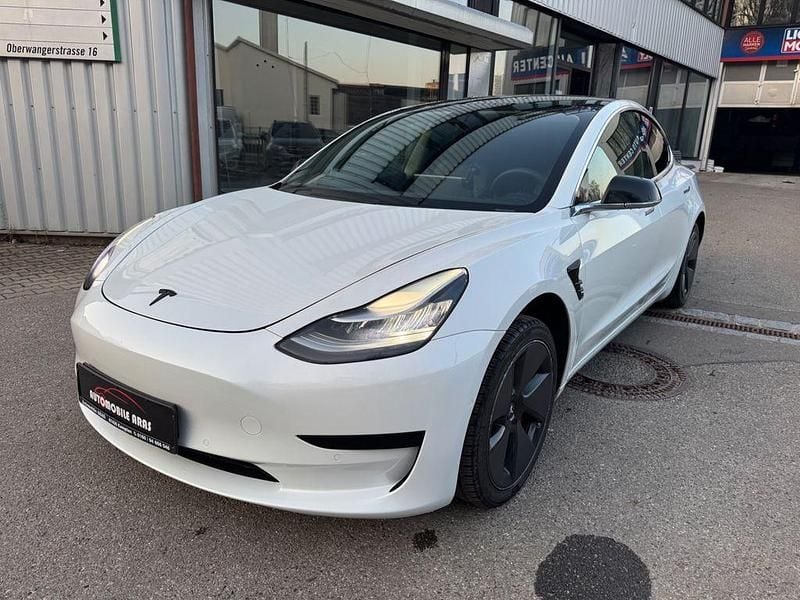 Gebraucht Tesla Model 3 Standard Range Plus 225 kW (306 PS) 2020 Weiß Limousine