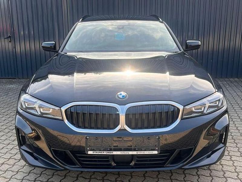 Gebraucht BMW 320 Comfort Edition 190 PS (139 kW) 2024 Schwarz Limousine