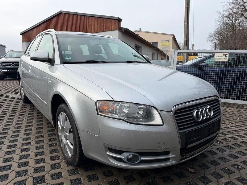 Silber Gebraucht 2006 Audi A4 Business Kombi | 3.300 € (Etwas zu teuer) - Bild 1/4