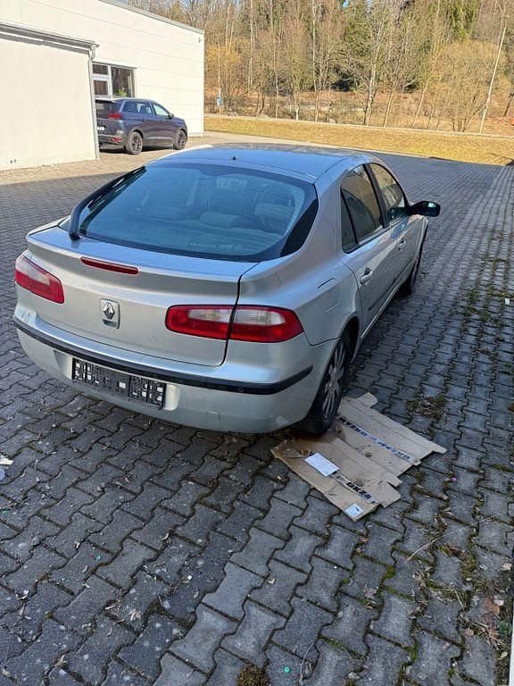 Gebraucht Renault Laguna II Authentique 120 PS (88 kW) 2002 Grau Limousine