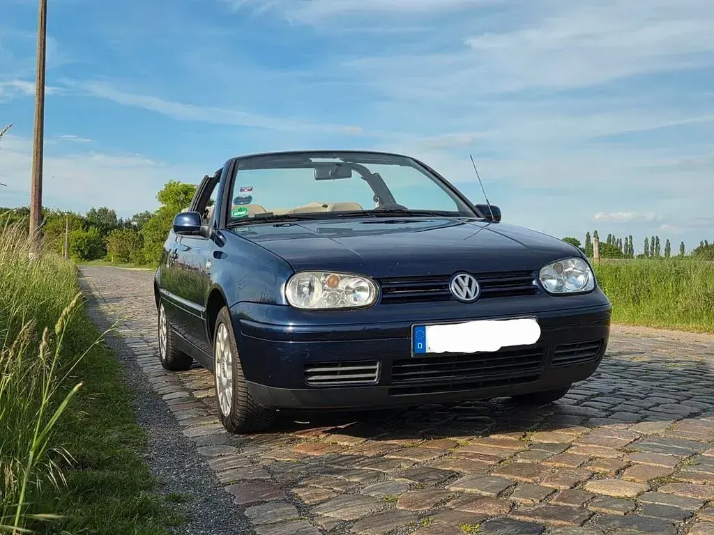 Gebraucht VW Golf Highline 101 PS (74 kW) 2000 Blau Cabrio