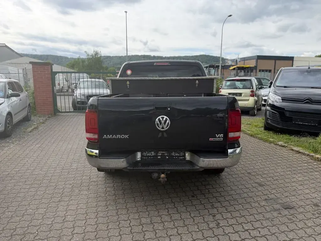Używany VW Amarok Highline 258 KM (189 kW) 2020 Czarny Pickup