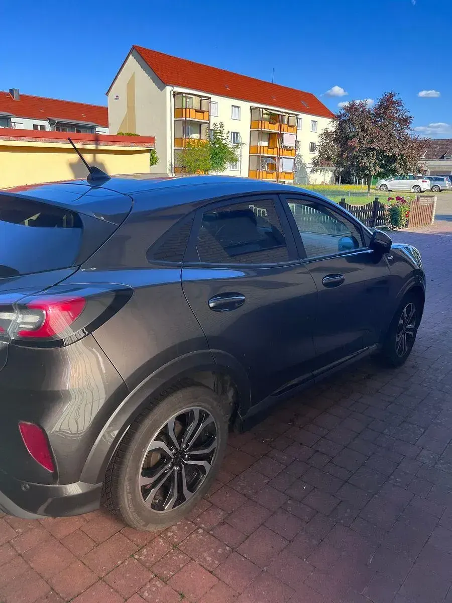 Gebraucht Ford Puma ST-Line 125 PS (91 kW) 2022 Grau SUV