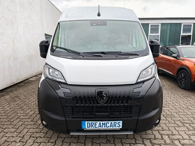 Gebraucht Peugeot Boxer 140 PS (102 kW) 2024 Weiß Van