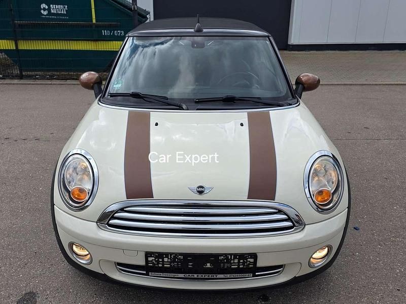 Gebraucht Mini One Cabriolet 98 PS (72 kW) 2010 Pepper white Cabrio