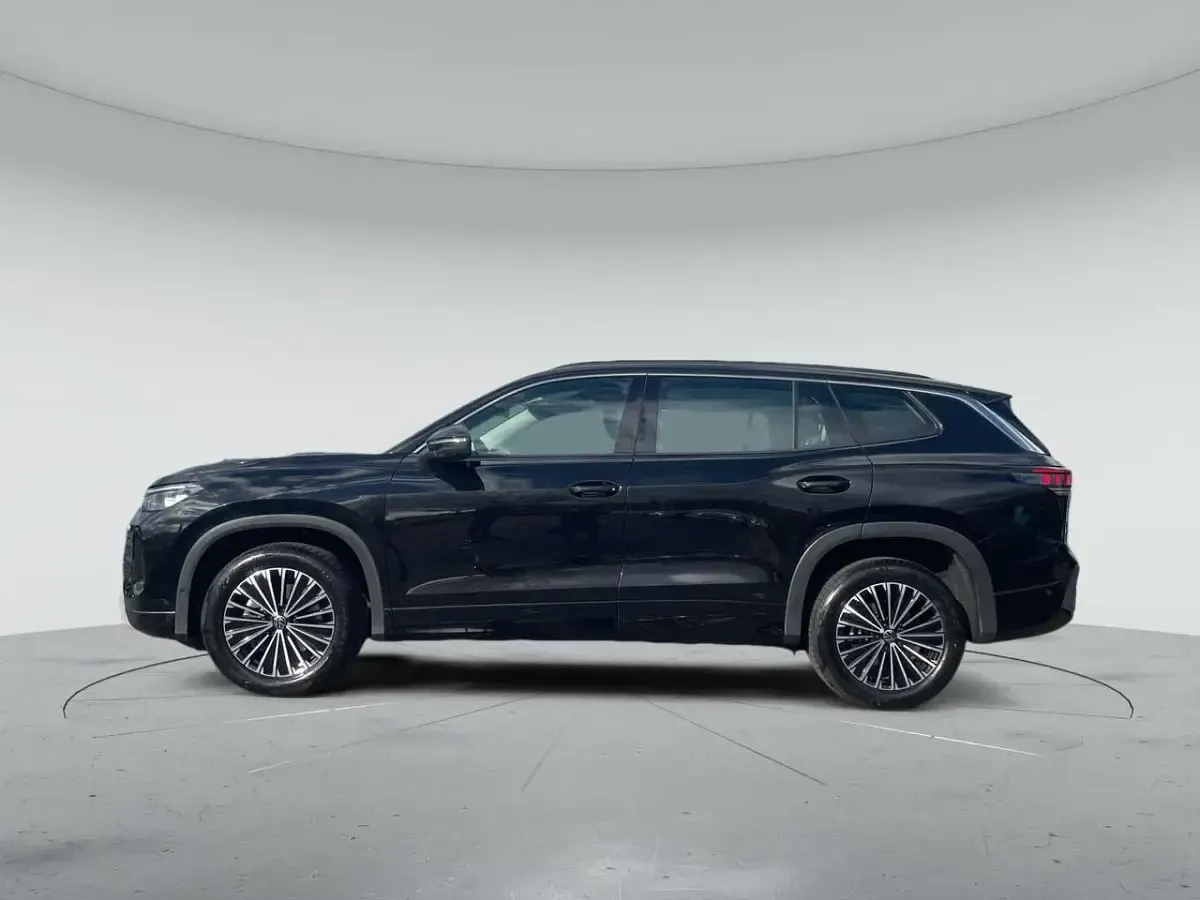 Gebraucht VW Tayron Life 193 PS (141 kW) 2025 Grenadillschwarz metallic SUV