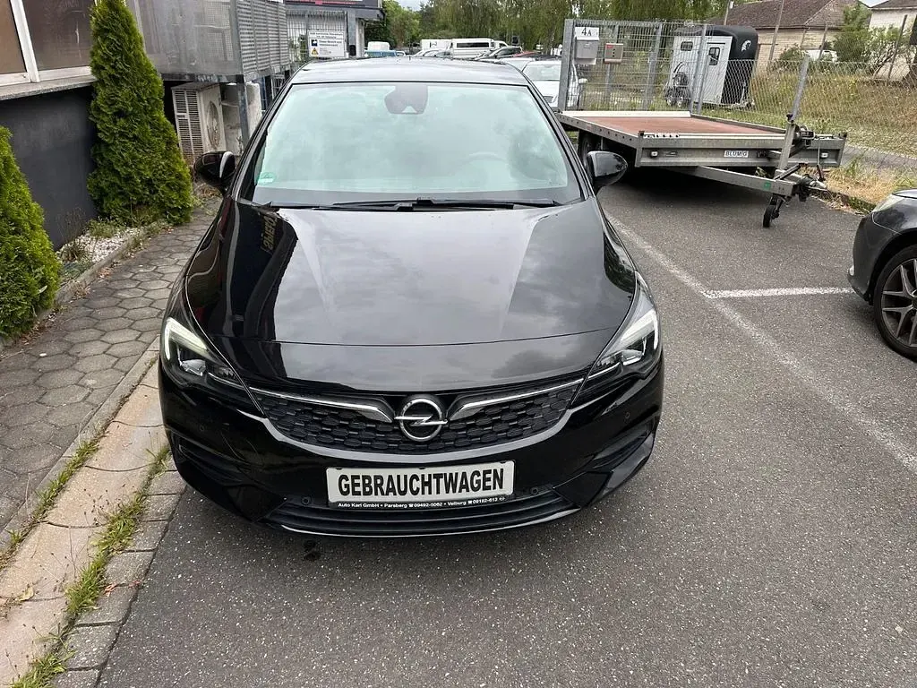 Gebraucht Opel Astra 145 PS (106 kW) 2020 Schwarz Limousine