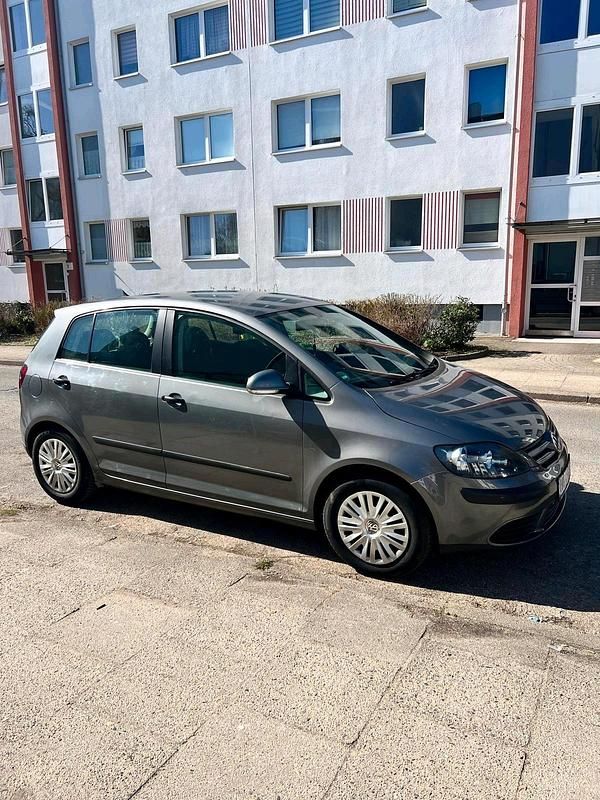 Gebraucht VW Golf Plus Cross 102 PS (75 kW) 2006 Grau Van / Kleinbus