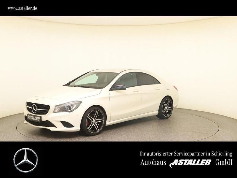 Zirrusweiß Gebraucht 2013 Mercedes CLA200 Urban Coupé | 12.499 € (Fairer Preis) - Bild 1/4