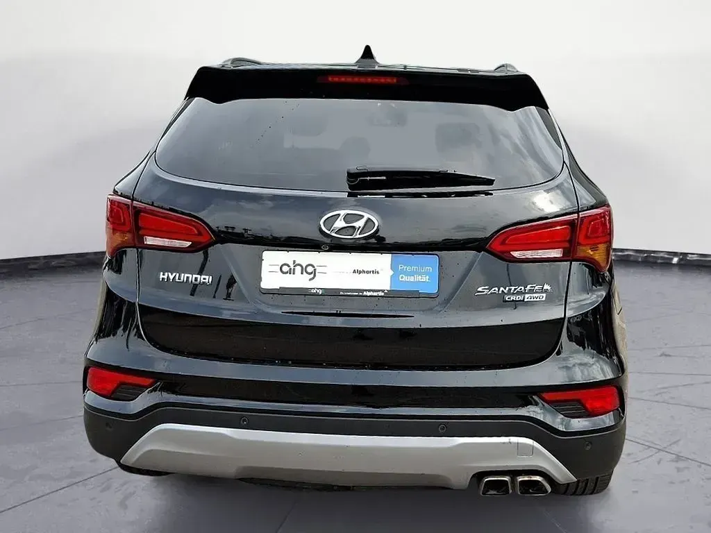 Gebraucht Hyundai Santa Fe Premium 200 PS (147 kW) 2017 Phantom black / mic SUV
