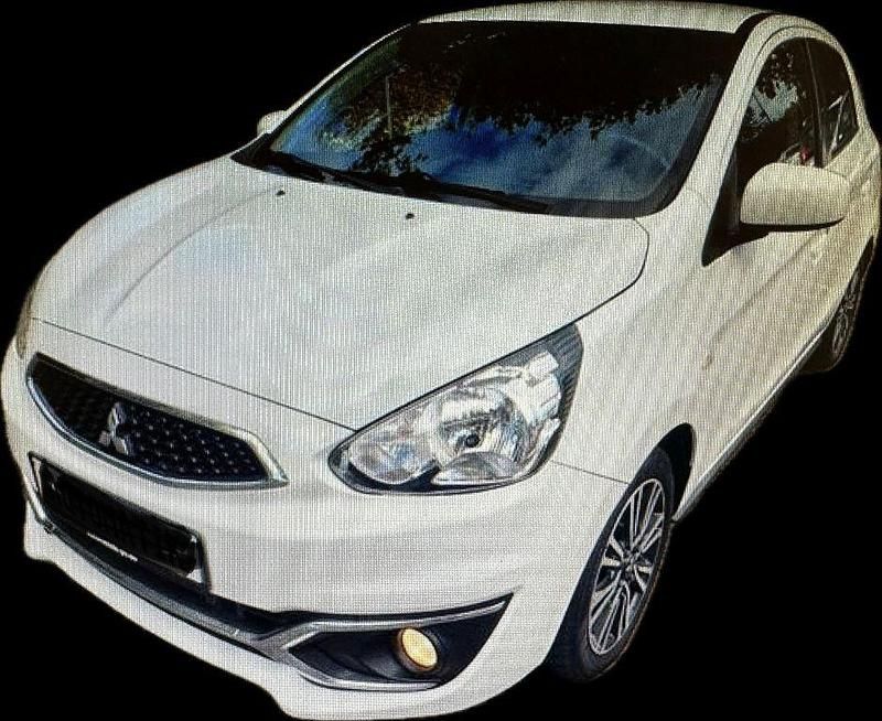 Weiß Gebraucht 2019 Mitsubishi Space Star Diamant Edition Kleinwagen | 7.700 € (Etwas zu teuer) - Bild 1/4