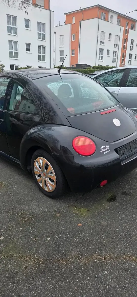 Gebraucht VW Beetle 75 PS (55 kW) 2002 Schwarz Kleinwagen