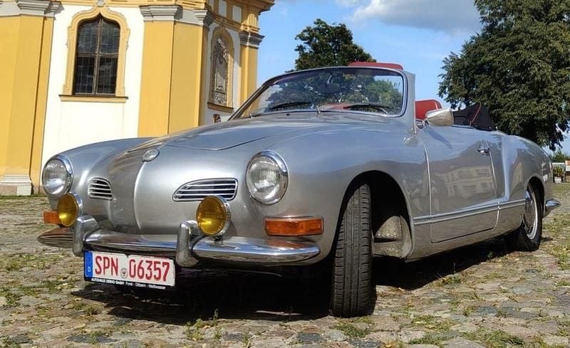 Silber Gebraucht 1971 VW Karmann Ghia Karmann Cabrio | 24.900 € - Bild 1/4