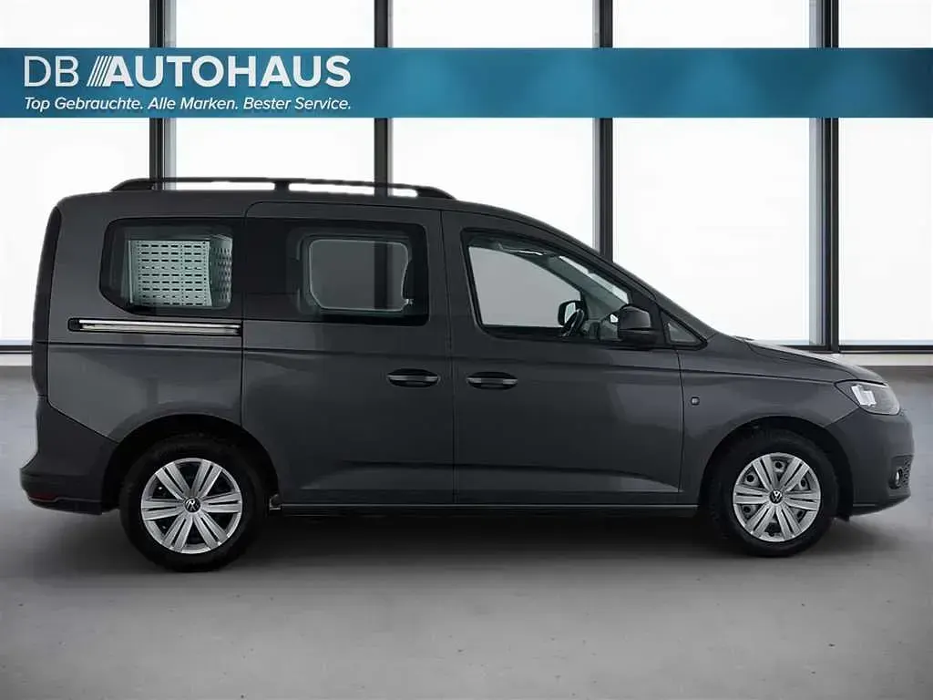 Gebraucht VW Caddy 122 PS (89 kW) 2023 Grau Van / Kleinbus
