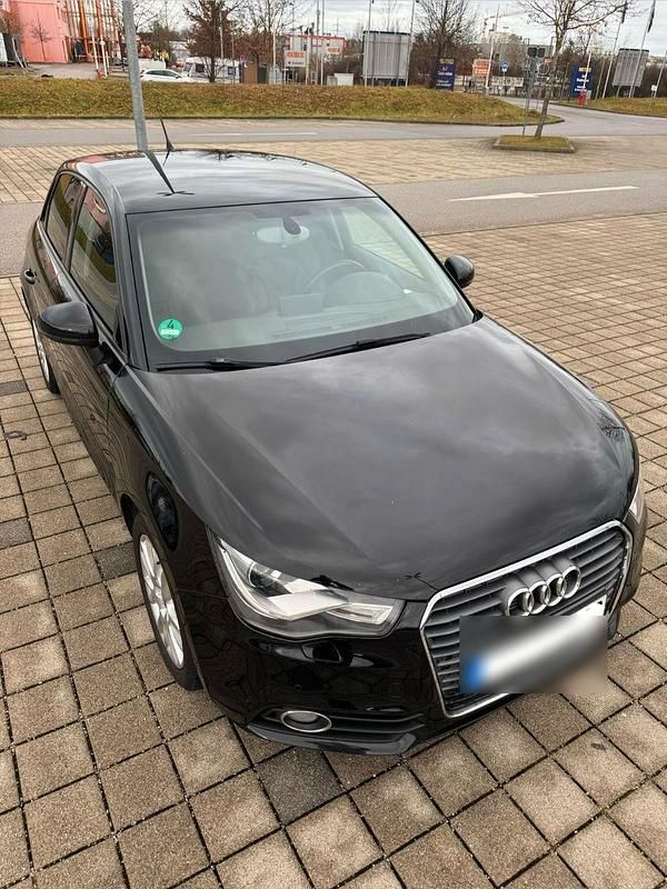 Schwarz Gebraucht 2014 Audi A1 Ambition Kleinwagen | 8.170 € (Guter Preis) - Bild 1/4