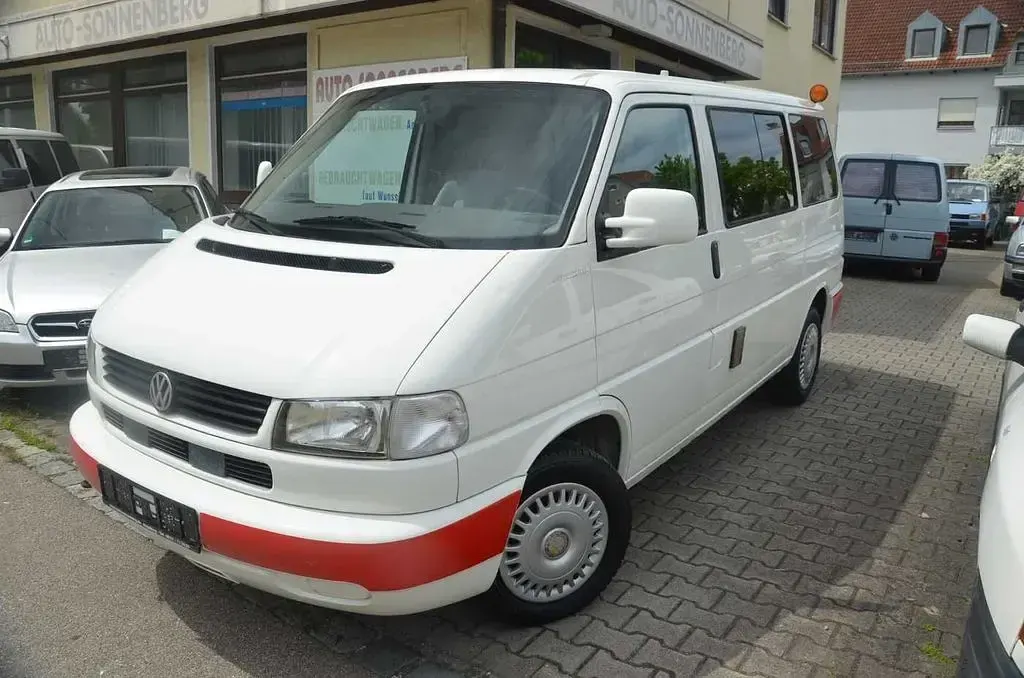 Usata VW Caravelle 116 CV (85 kW) 2000 Bianco Furgone