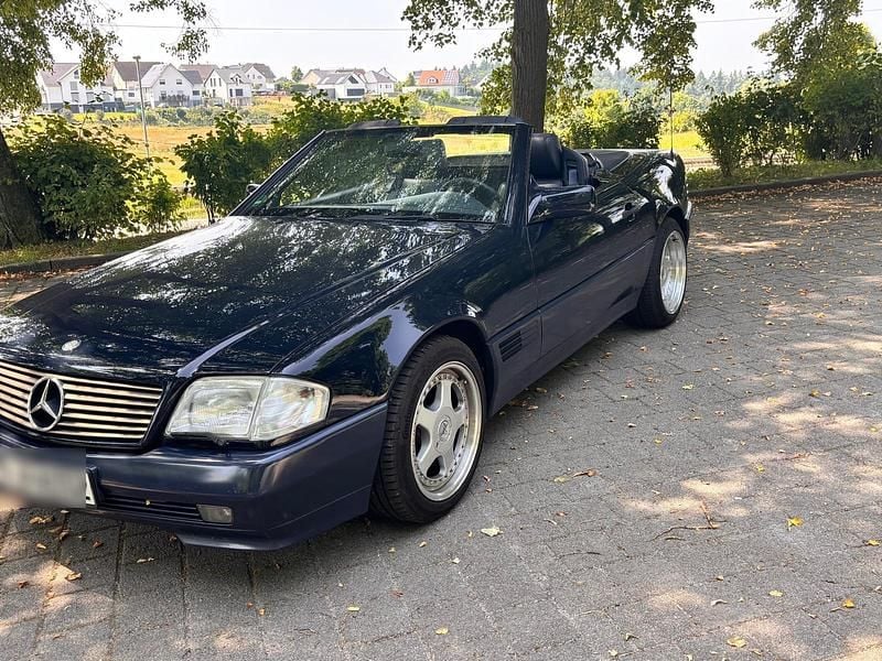 Blau Gebraucht 1992 Mercedes SL300 Cabrio | 18.999 € - Bild 1/4