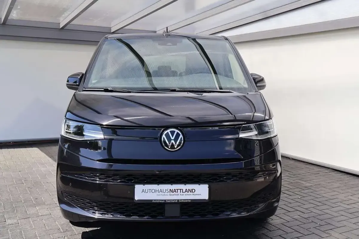 Occasion VW Multivan 150 ch (110 kW) 2023 Noir Monospace