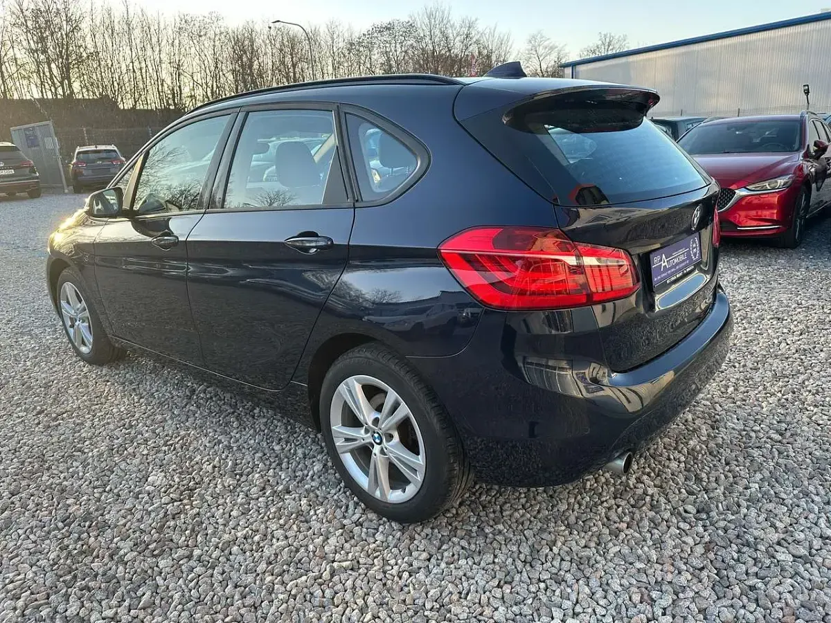 Gebraucht BMW 218 Advantage 150 PS (110 kW) 2017 Blau Kombi