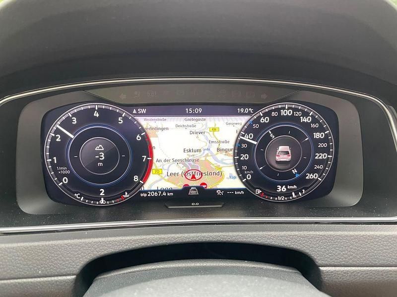 Gebraucht VW Golf VII Join 116 PS (85 kW) 2018 Grau Limousine