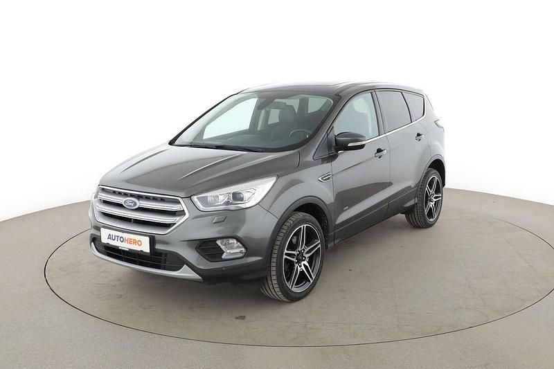 Gebraucht Ford Kuga Titanium 2018 Grau SUV