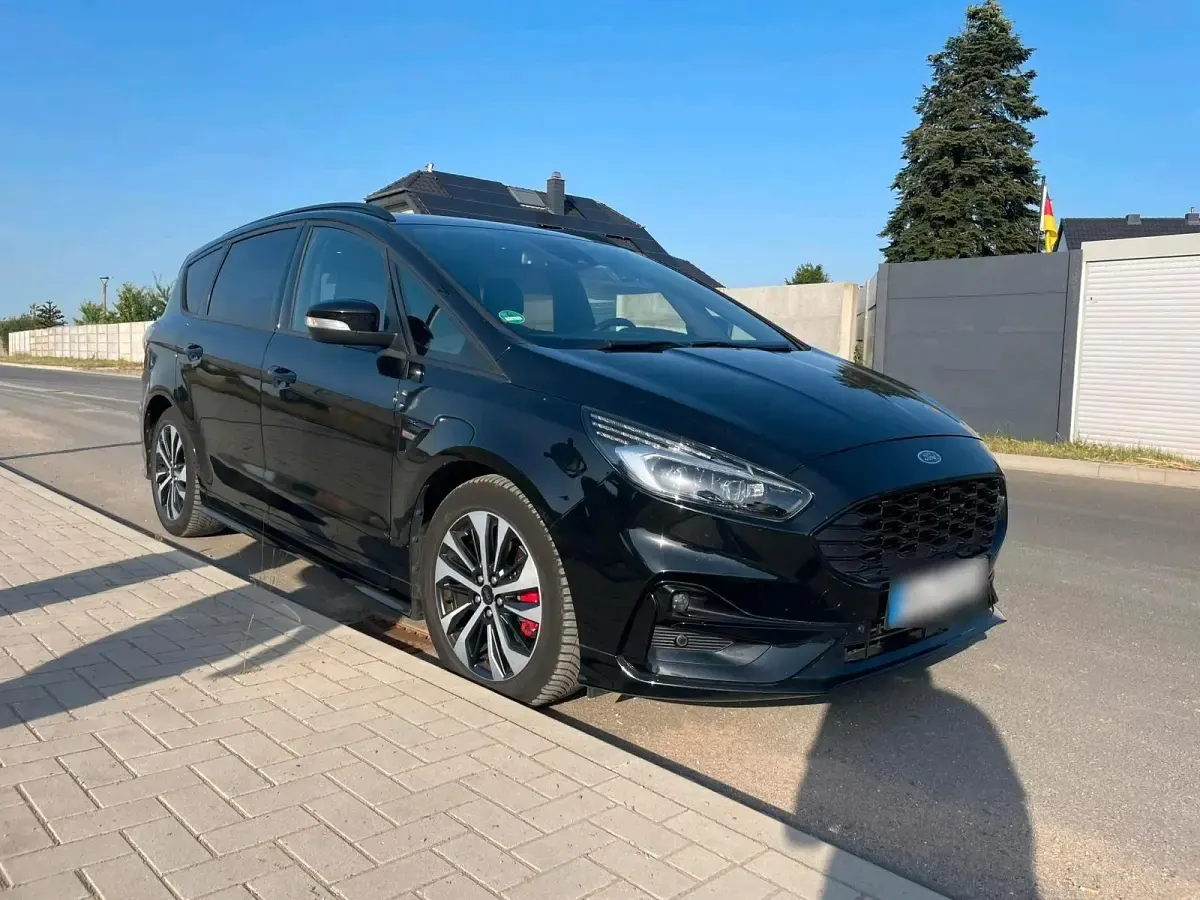Gebraucht Ford S-MAX ST-Line 150 PS (110 kW) 2020 Schwarz Van / Kleinbus